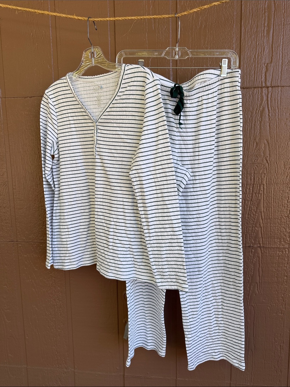 Women’s Striped Long-Sleeve Pajama Set - White & Green